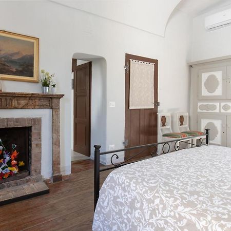 Casa Cecilia Apartment ซานโตสเตฟาโน เบลโบ ภายนอก รูปภาพ