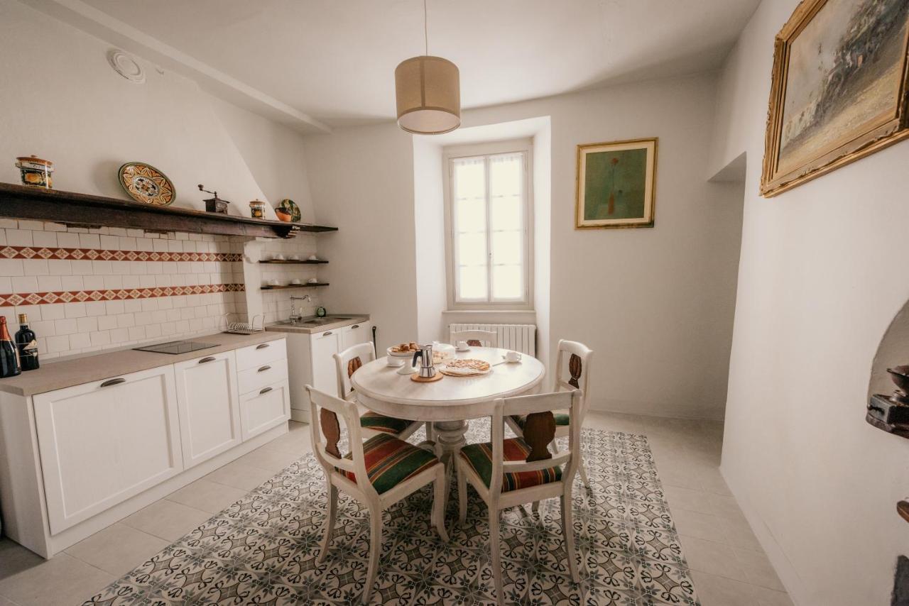 Casa Cecilia Apartment ซานโตสเตฟาโน เบลโบ ภายนอก รูปภาพ