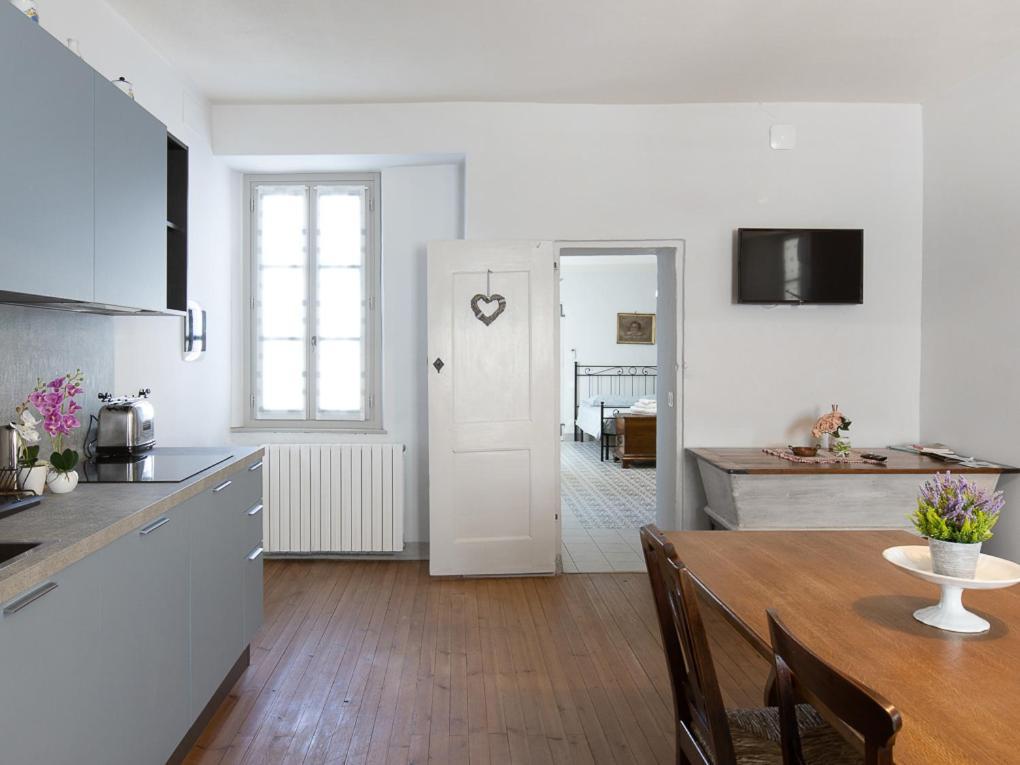 Casa Cecilia Apartment ซานโตสเตฟาโน เบลโบ ภายนอก รูปภาพ
